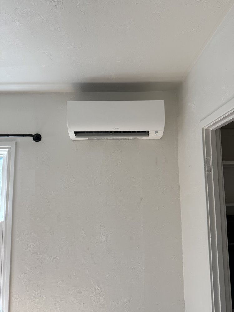 Indoor mini-split, bedroom installation